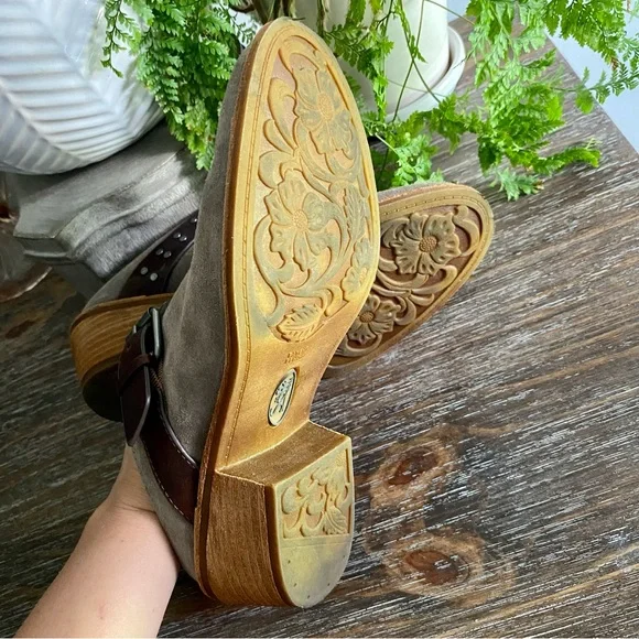 ✨Sofft Adena Slip On Backless Bootie Block Heel Mules Clogs Taupe Suede Sz 8.5 M - Picture 12 of 12